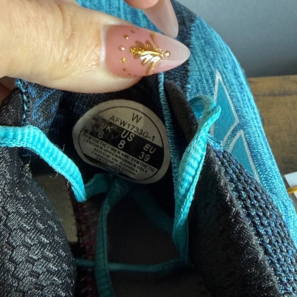 Altra Escalante Running Shoes Zero Drop Womens 8 Blue Black Sneakers *NO INSOLES